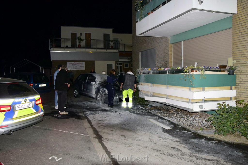 Pkw gegen Balkon Koeln Suerth Zum Keltershof P25.JPG - Miklos Laubert